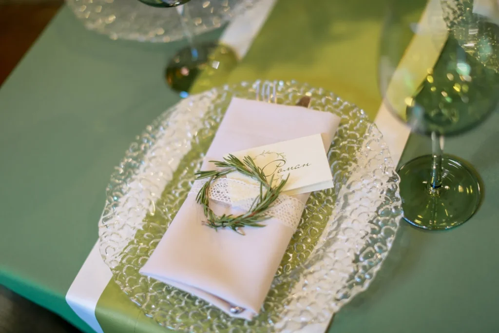 Caring for Table Linens 101 glbc tablesetting 1920w