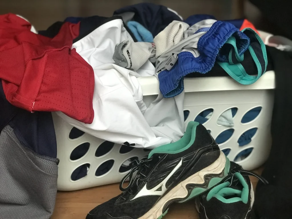 How to clean sweaty workout wear glbc smelly workout clothes 2348 1920w