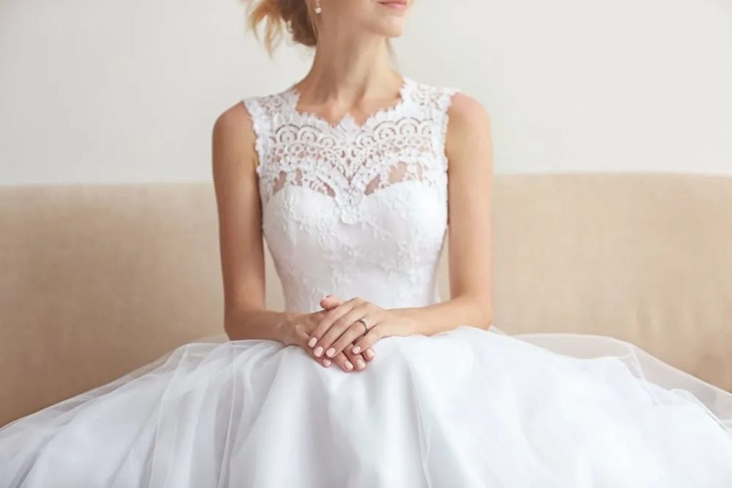 weddinggown3 d7ff1c13 1920w 1024x683